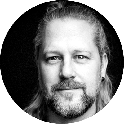 Fabian Dittmann Creative Director - Autor - Unternehmer - Spieleentwickler